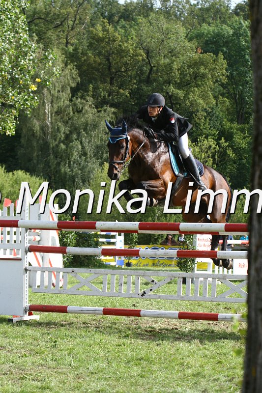 109L0497_Laredo_Spring S.JPG